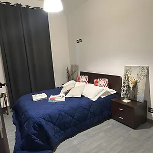  Apartment Ami House